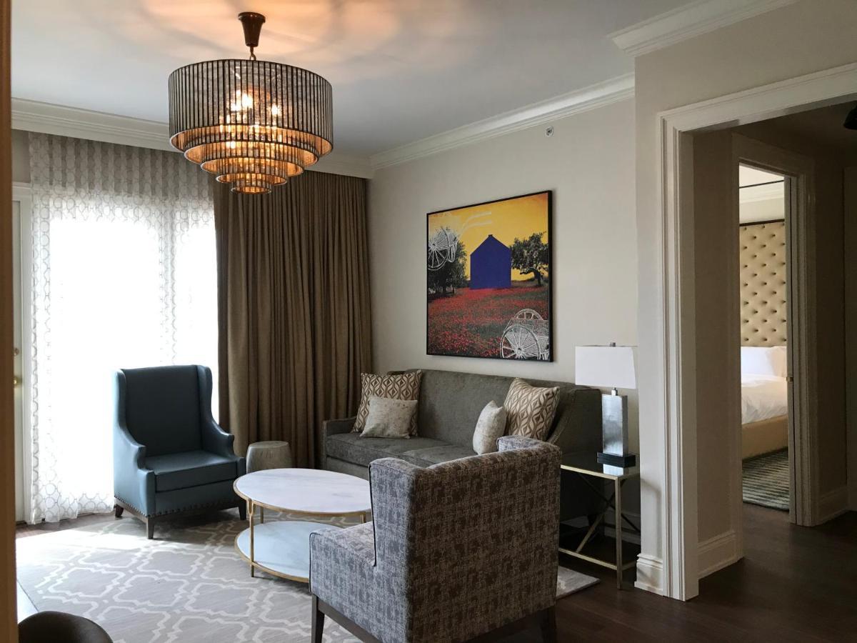 The Inn At Meadowbrook Overland Park Buitenkant foto