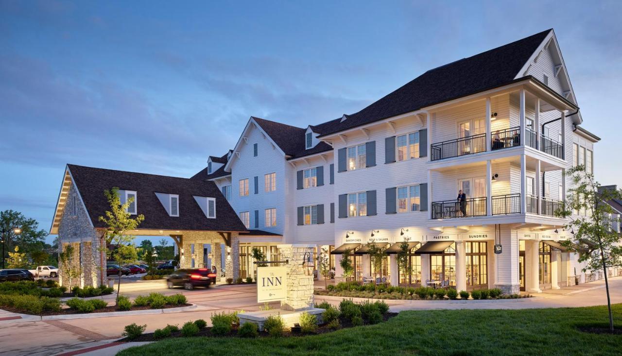 The Inn At Meadowbrook Overland Park Buitenkant foto