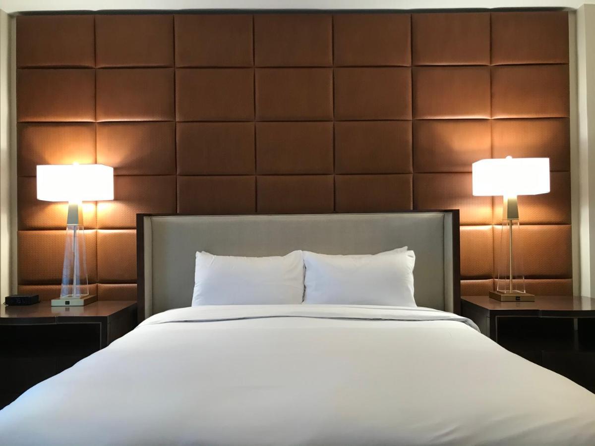 The Inn At Meadowbrook Overland Park Buitenkant foto